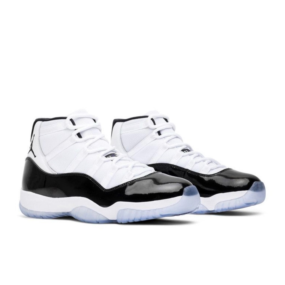 Jordan Men's Black and White High-Top Sneakers